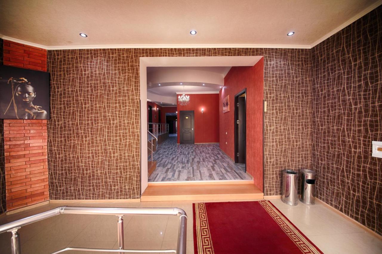 Hotel Tamari Kutaisi Exterior foto